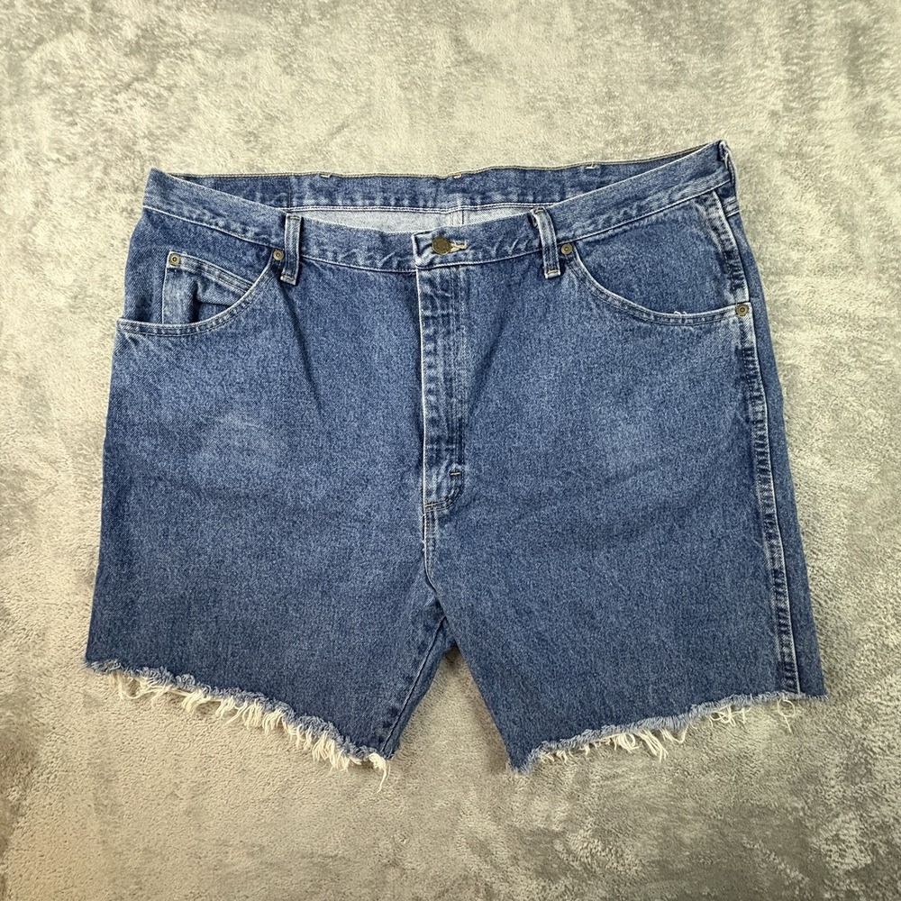 Wrangler Men's 42.5x8 Blue Denim Cutoff Raw Distress Hem Regular Fit Jorts